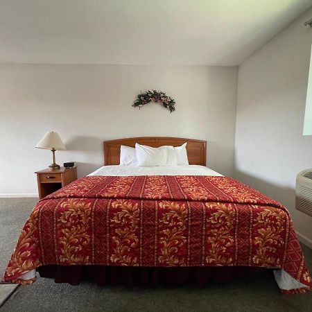 Vibe Inn - Whirlpools Suites - Лионс Экстерьер фото